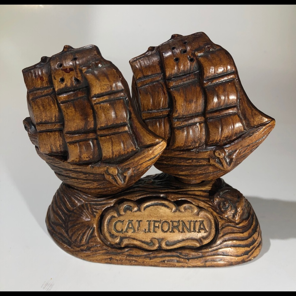 Perfect for your Thanksgiving Table.Ceramic sailing ship salt and pepper shakers